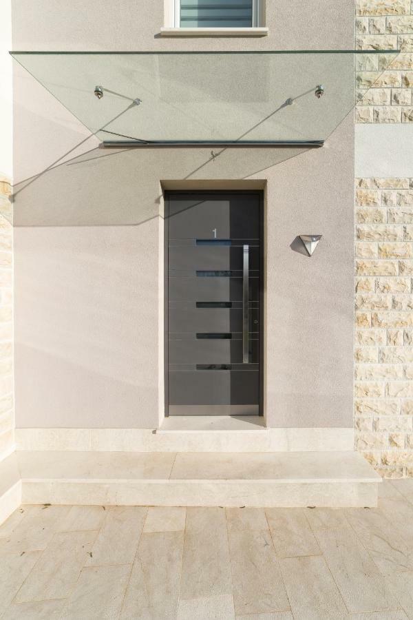 Apartments M&L Vodice Eksteriør billede