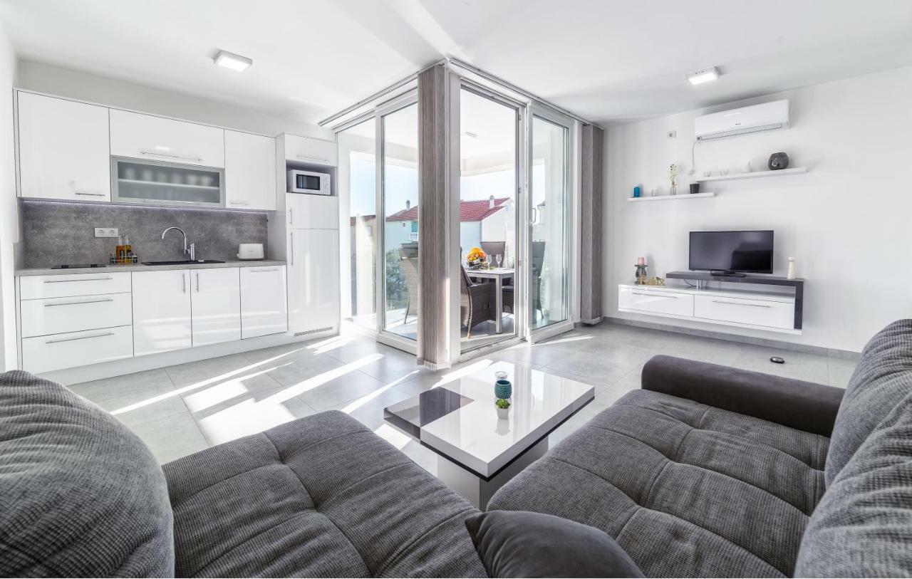 Apartments M&L Vodice Eksteriør billede