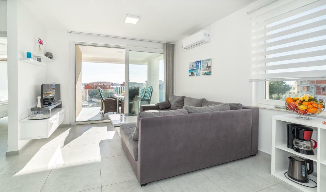 Apartments M&L Vodice Eksteriør billede